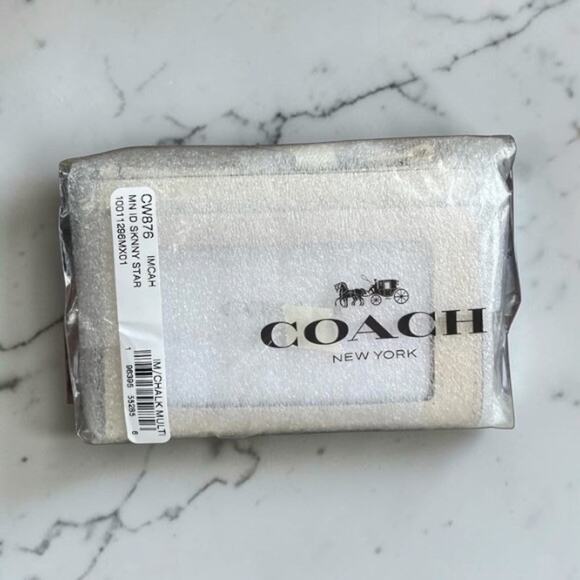 Coach Mini Skinny Id Case With Star Print in Chalk White CW876 - Picture 5 of 5